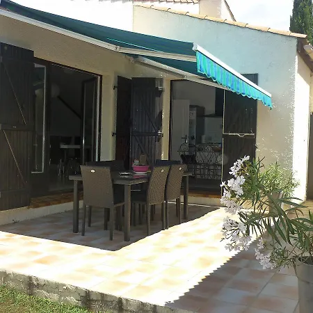 Villa Bosquet * آجد